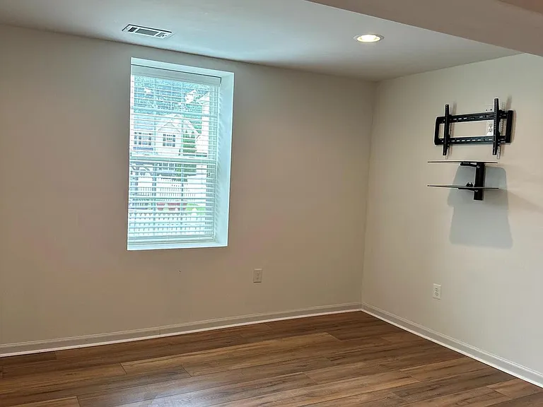 9610 Hazelbrook Ct — Photo 9