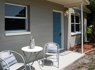 2276 Saint Swithin Ln, Melbourne, FL 32935