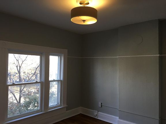 Kitchen - main floor