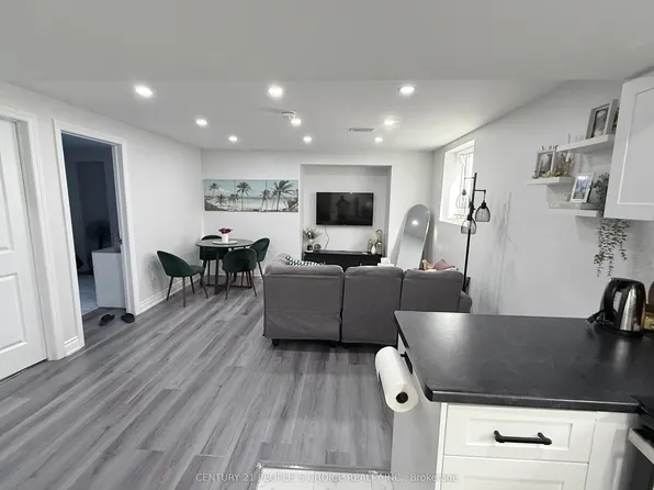 131 Locker Pl, Milton, ON L9E 1E6