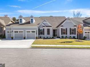 204 Cottonwood Cir, Peachtree City, GA 30269