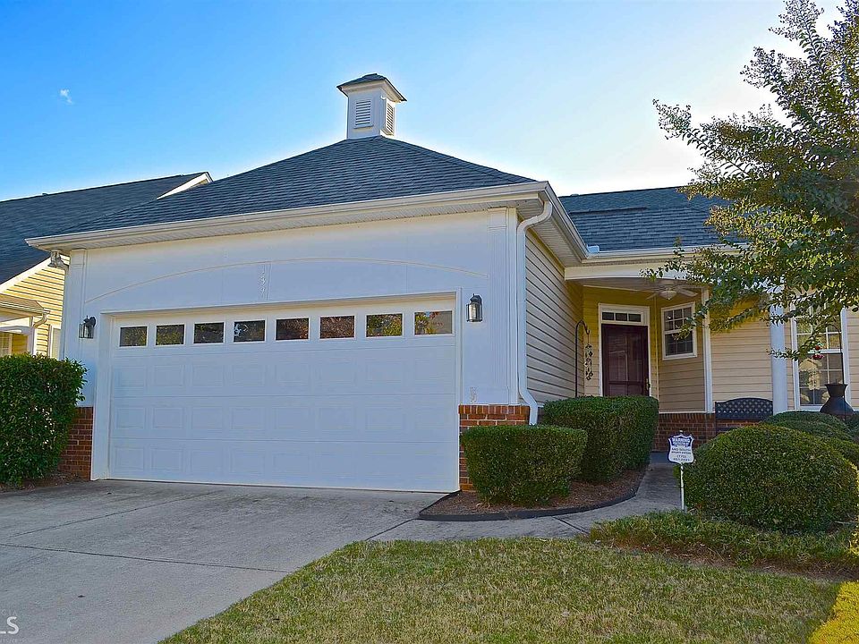 1st image of 137 Scenic Hills Dr