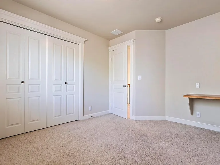 2516 E Alpomado Ct — Photo 20