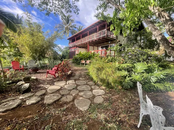 825 Kumulani Dr, Kihei, HI 96753