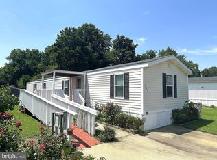 473 Sarah Anne Dr, Lothian, MD 20711