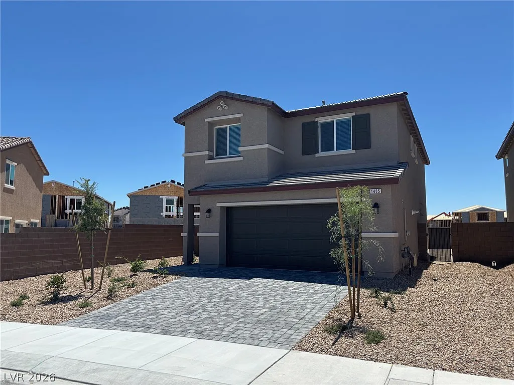 4 bed, 2.5 bath, 1795 sqft, $2,500 — Photo 1