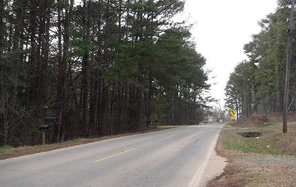2nd image of 2980 Nail Rd