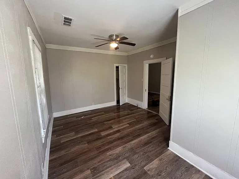 1812 S Martin St — Photo 13