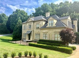 1600 Powers Ridge Pl, Sandy Springs, GA 30327