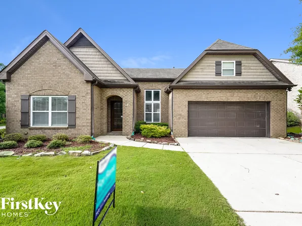 995 Valley Cir, Leeds, AL 35094