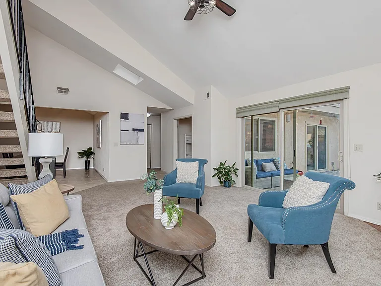 309 Lone Oak Dr — Photo 3
