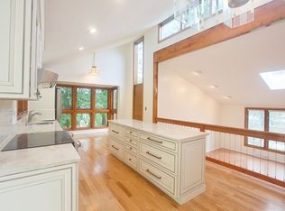 54 Drumlin Rd #1, Newton Center, MA 02459