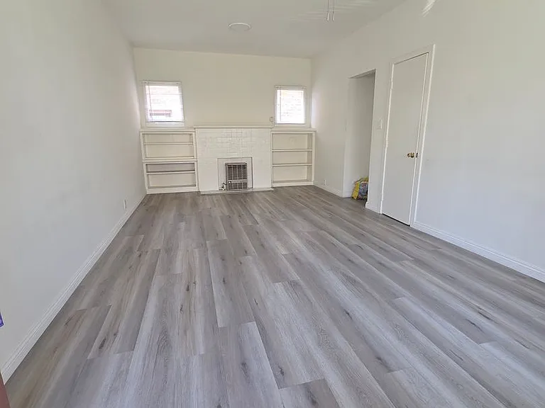 828 S Glendale Ave #9 — Photo 2