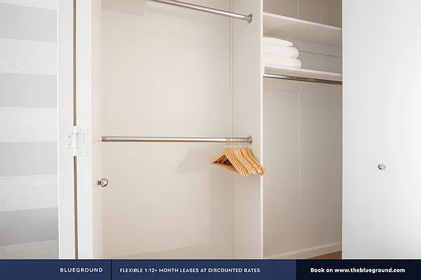 Rented by The Blueground | media 100