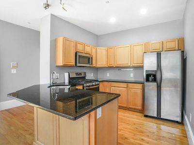 41 Pearl St APT 1, Somerville, MA, 02145
