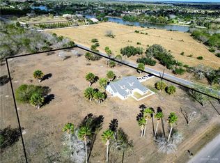 100 Valencia Dr, Los Fresnos, TX 78566