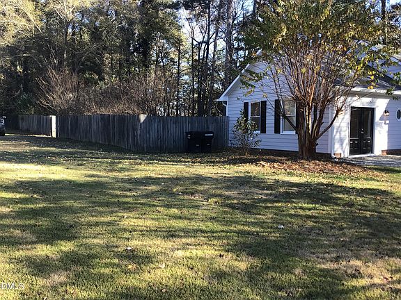 5th image of 4301 New Brighton Dr