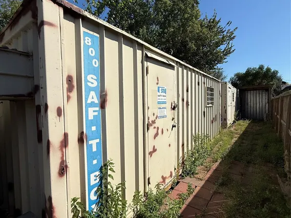 9838 Fillmore St, Houston, TX 77029