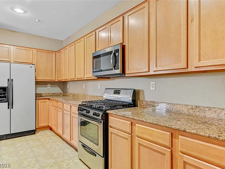 10731 Myrtle Grove Ave — Photo 17
