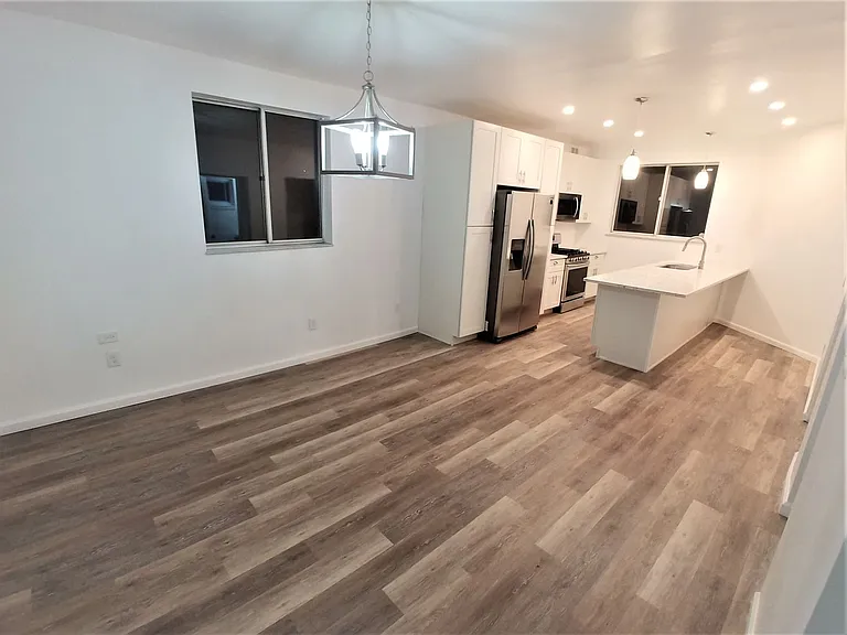 491 Norton Street — Photo 5