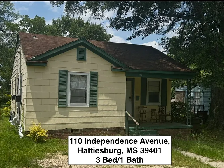 110 Independence Ave — Photo 2
