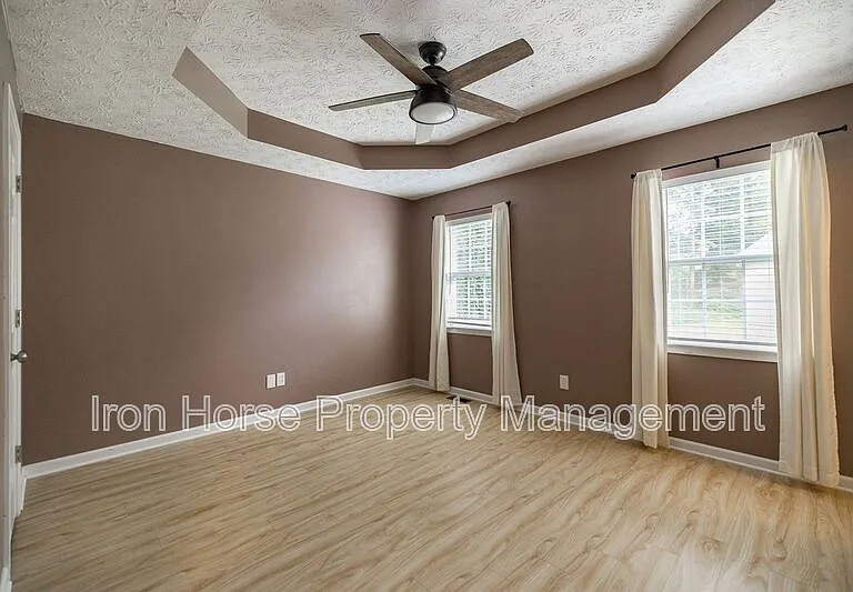 357 Mary Alice Dr — Photo 9