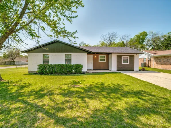 1017 Kent Dr, Gainesville, TX 76240