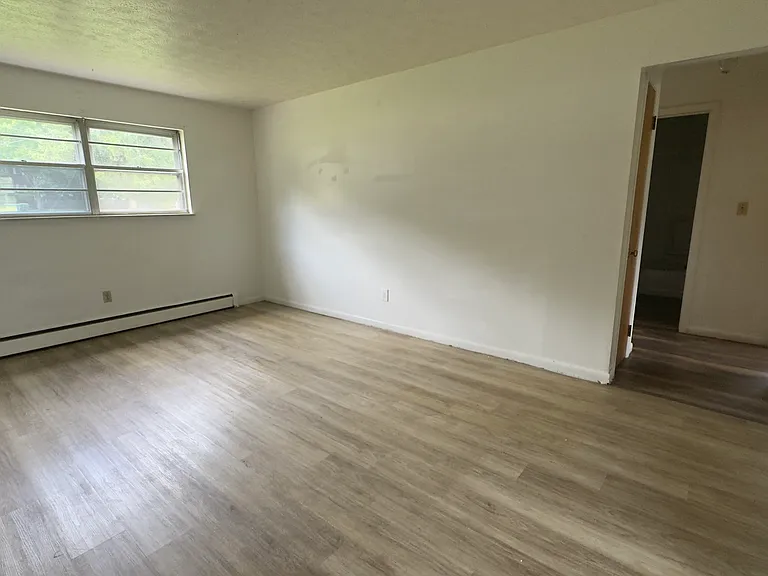 7515 Oregon Trl #1 — Photo 5