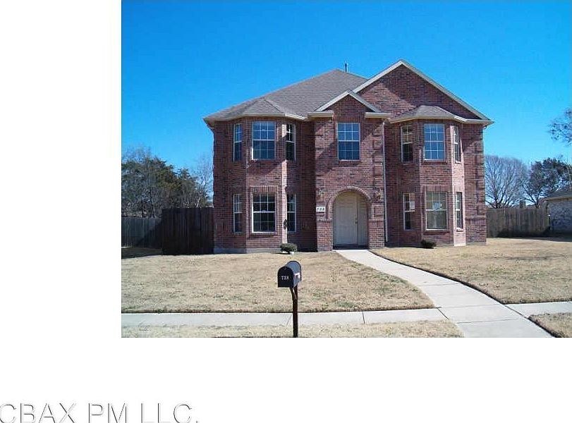 1st image of 738 Cedarwood Dr