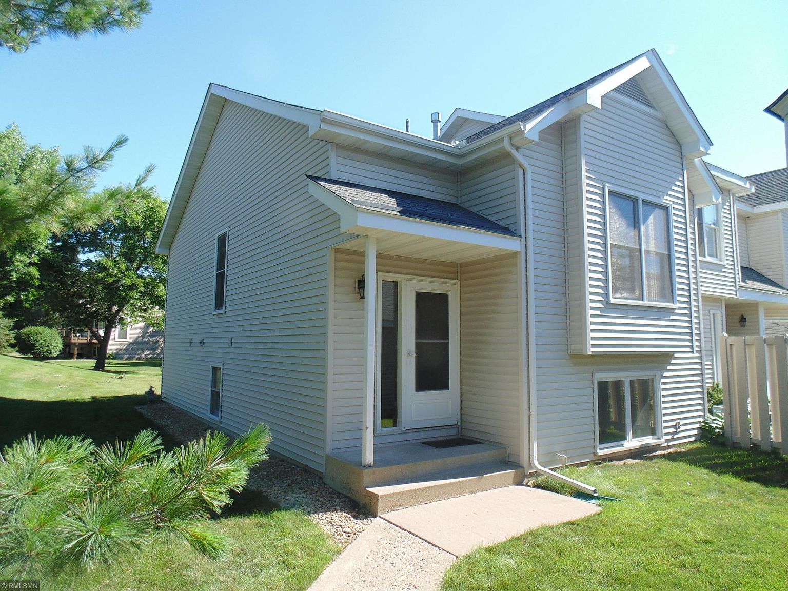 10316 Arrowwood Dr, Eden Prairie, MN 55347 Zillow