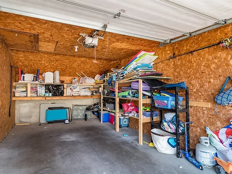 22 Oceanside Dr #22 — Photo 37