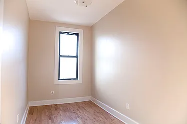 Rented by Loom Group