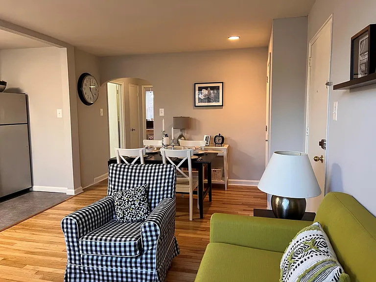 Metropolitan Bala Cynwyd — Photo 35