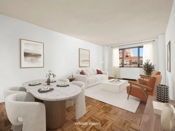 300 East 40th Street image 1 of 16