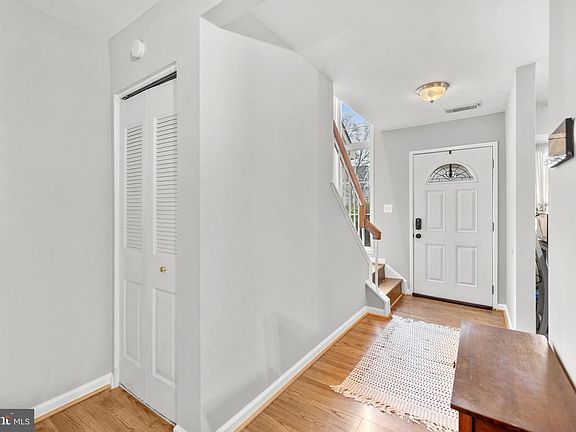 4th image of 8773 Village Green Ct