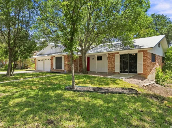 6702 FOREST DELL ST, San Antonio, TX 78240