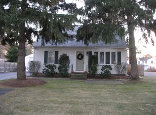 250 Old Niskayuna Rd, Latham, NY 12110