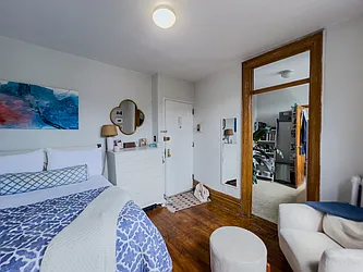 Rented by Denise Rosenblum, LREB