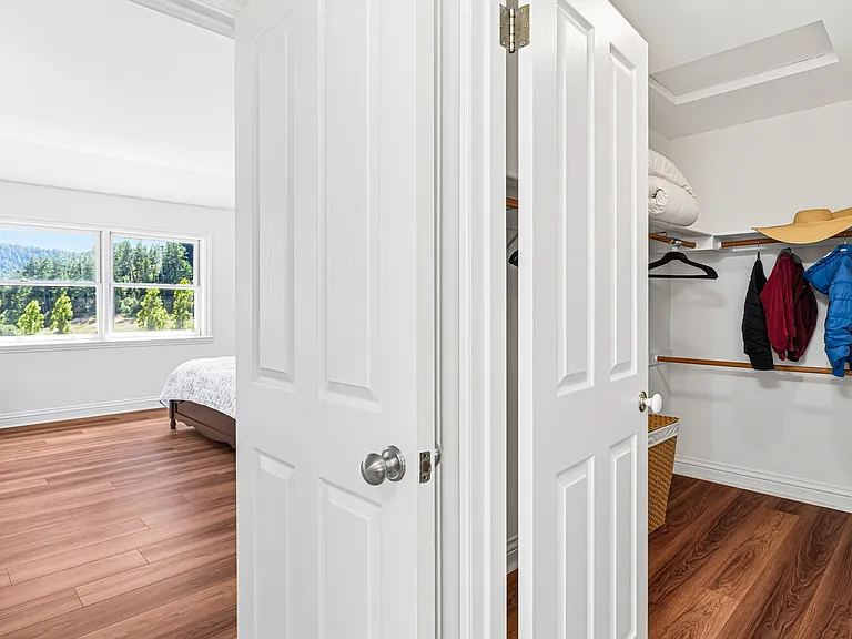 3245 W Dry Creek Rd — Photo 54