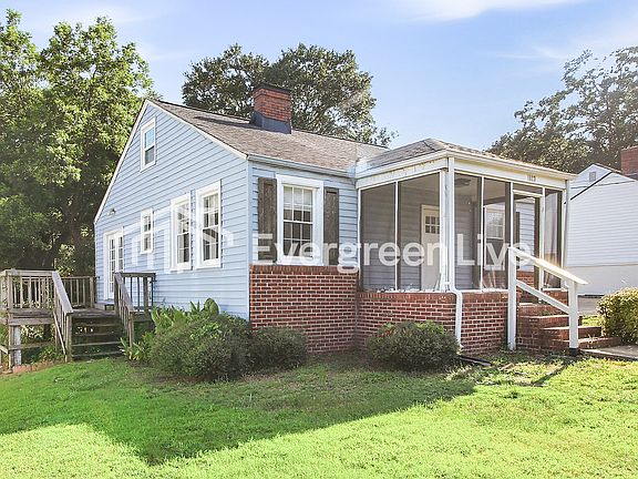 2nd image of 1023 N Franklin Rd