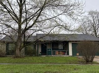 1211 Citation Cir W, Lebanon, IN