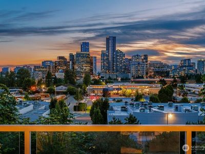 701 122nd Avenue NE #207, Bellevue, WA, 98005