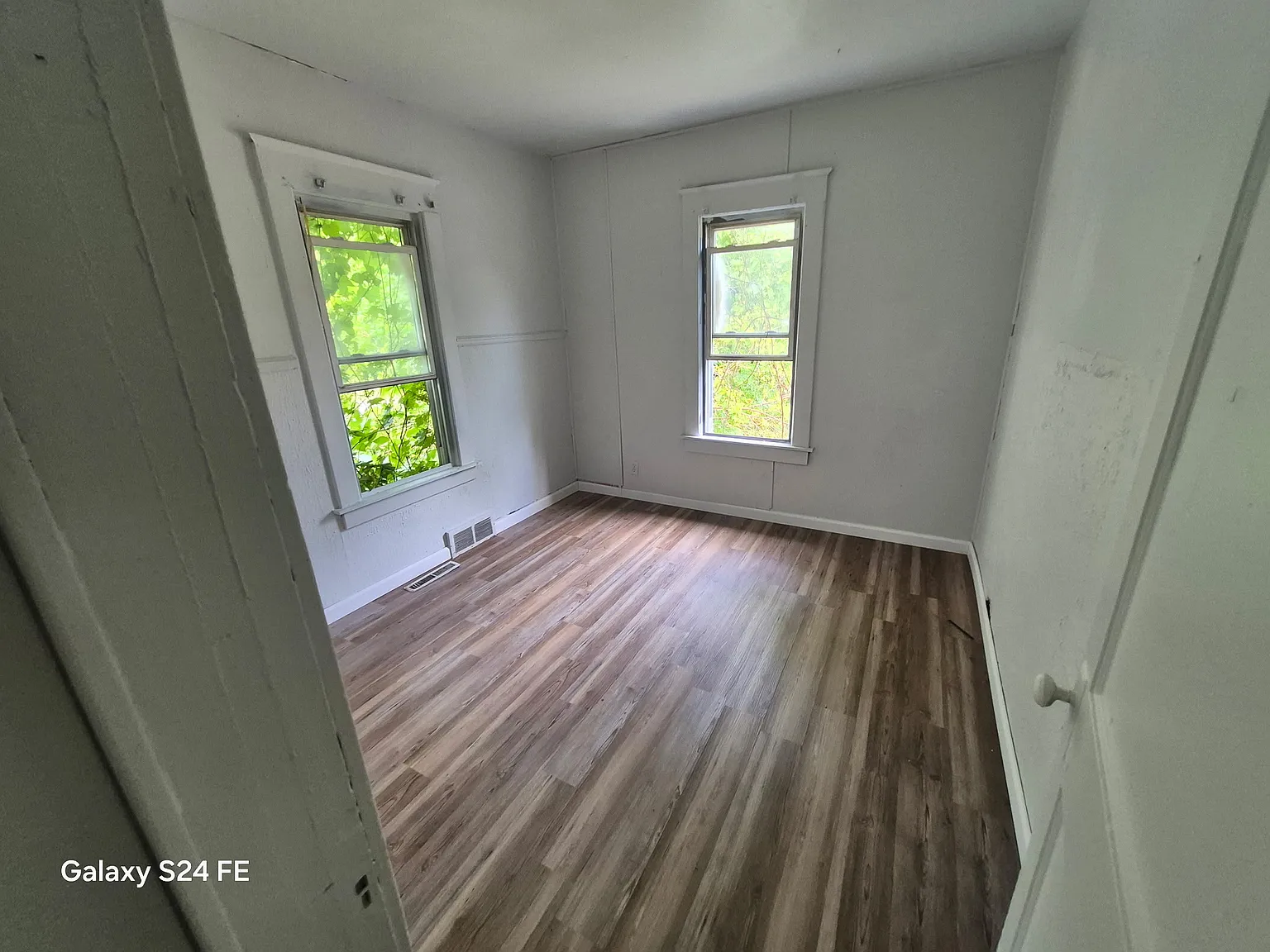 2 bed, 960 sqft, $825 — Photo 3