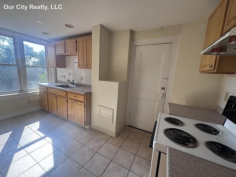 7 Craigie Cir #54 — Photo 2