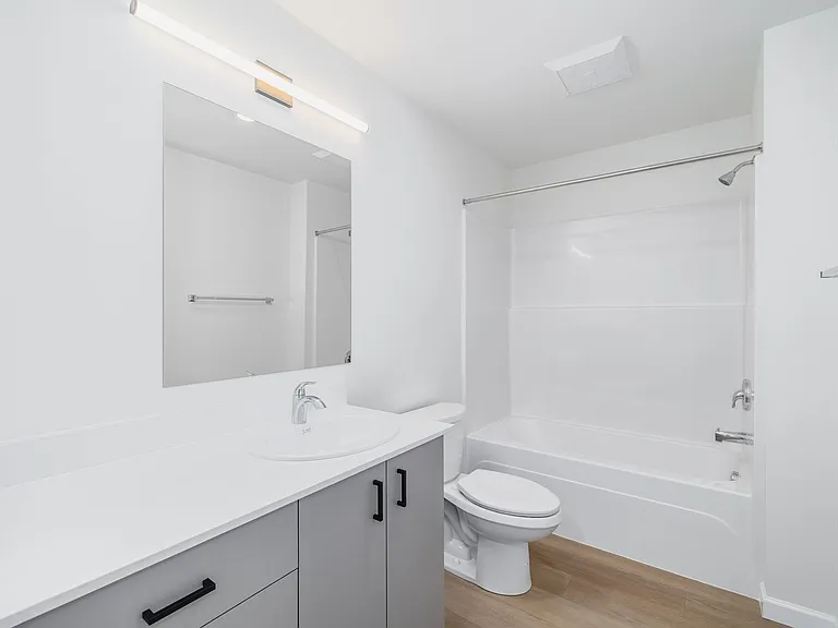 Hogum Bay Apartments — Photo 41