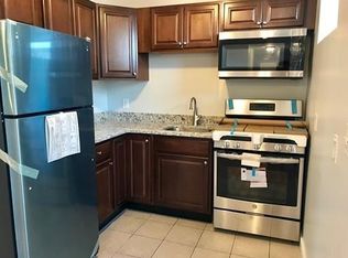 132 Pearl St #3, Somerville, MA 02145