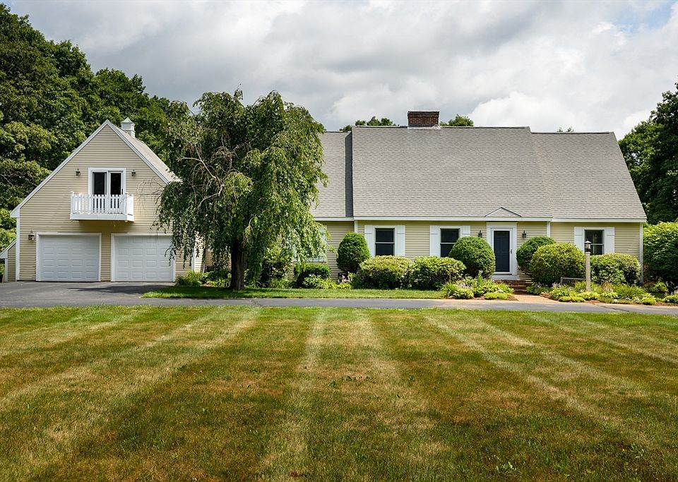 1st image of 270 Ball Hill Rd