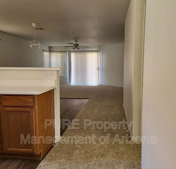 673 S Porter St — Photo 3