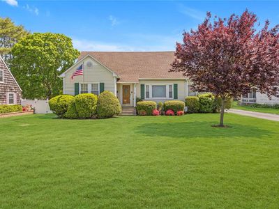 42 Fairway Avenue, Riverhead, NY, 11901
