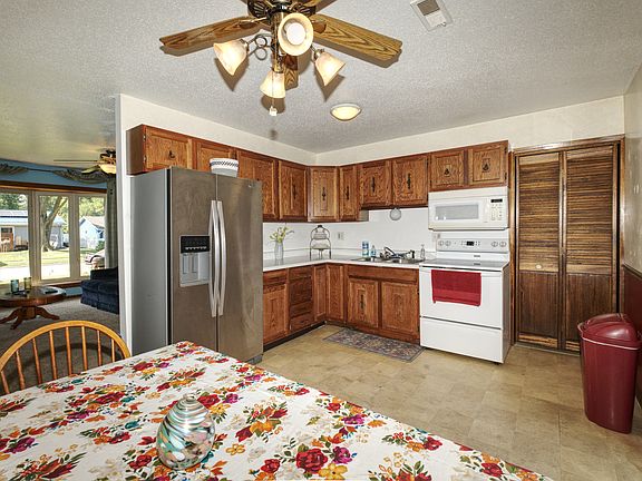 3rd image of 2210 Lafayette Ter
